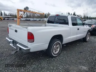 1997 Dodge Dakota with VIN 1B7GL23X8VS159578, listed as a IAAI auction lot 41778315 with 89,750 mi miles. Bid and sale history available at carsss.com. Image 4.