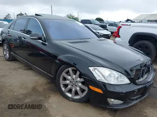 2008 Mercedes-Benz S 5.5L V8 with VIN WDDNG86X48A219544, listed as a IAAI auction lot 41922931 with 150,129 mi miles. Bid and sale history available at carsss.com. Image 1.