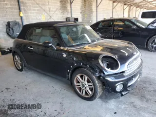 2012 MINI Convertible z VIN WMWZN3C55CT134262, wystawiony jako Copart lot #38224724 z przebiegiem 58 082 mil mil oraz Nie do naprawy • Non repairable. Historia ofert i sprzedaży dostępna na DreamBid. Obrazek 4.