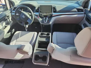 2018 Honda Odyssey EX with VIN 5FNRL6H51JB093079, listed as a Copart auction lot 64400315 with 117,619 mi miles and Non repairable. Bid and sale history available at DreamBid. Image 8.