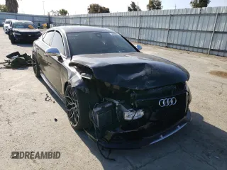 2015 Audi RS 7 Prestige z VIN WUAW2AFC6FN900136, wystawiony jako Copart lot #54558253 z przebiegiem 69 045 mil mil oraz . Historia ofert i sprzedaży dostępna na DreamBid. Obrazek 4.