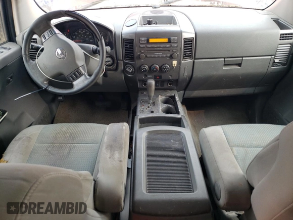 2007 Nissan Titan SE z VIN 1N6BA07BX7N238073, wystawiony jako Copart lot #59278845 z przebiegiem 176 238 mil mil oraz Czysty tytuł • Clean title. Historia ofert i sprzedaży dostępna na DreamBid. Obrazek 8.
