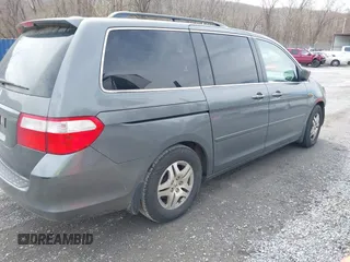 2007 Honda Odyssey EX-L with VIN 5FNRL38797B093792, listed as a IAAI auction lot 41842930 with 252,552 mi miles. Bid and sale history available at carsss.com. Image 4.