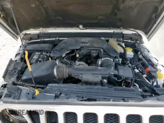 2018 Jeep Wrangler Unlimited Sahara with VIN 1C4HJXEG5JW294430, listed as a Copart auction lot 63057595 with 86,609 mi miles and Salvage title. Bid and sale history available at DreamBid. Image 12.