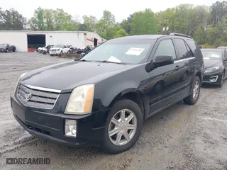 2005 Cadillac SRX with VIN 1GYEE637850138387, listed as a IAAI auction lot 41984558 with 145,162 mi miles. Bid and sale history available at carsss.com. Image 2.