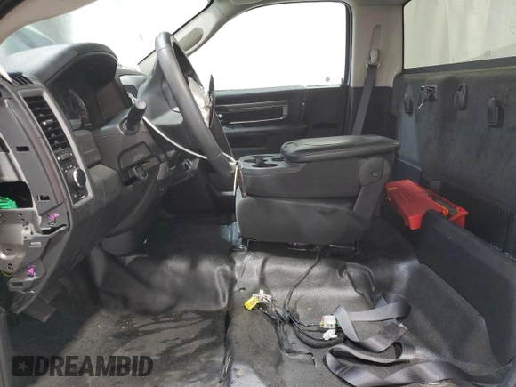 2023 Ram 1500 Tradesman z VIN 3C6JR6DG0PG550543, wystawiony jako Copart lot #60315315 z przebiegiem 5 519 mil mil oraz Szkoda całkowita • Salvage title. Historia ofert i sprzedaży dostępna na DreamBid. Obrazek 7.