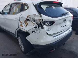 2019 Nissan Rogue Sport SV with VIN JN1BJ1CP6KW217933, listed as a IAAI auction lot 41657555 with 72,574 mi miles. Bid and sale history available at carsss.com. Image 6.