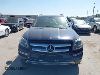 2013 Mercedes-Benz GL-Class GL 450 with VIN 4JGDF7CE7DA151011, listed as a IAAI auction lot 41987211 with 157,982 mi miles. Bid and sale history available at carsss.com. Image 6.