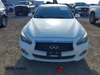 2016 Infiniti Q50 3.0t Premium with VIN JN1EV7AP8GM306347, listed as a IAAI auction lot 42013538 with 199,065 mi miles. Bid and sale history available at carsss.com. Image 12.