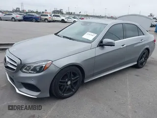 2014 Mercedes-Benz E 350 Sport с VIN WDDHF5KB4EA978604, выставлен на аукционе IAAI как лот 42207547 с пробегом 109 138 миль миль и . История ставок и продаж доступна на DreamBid. Изображение 2.