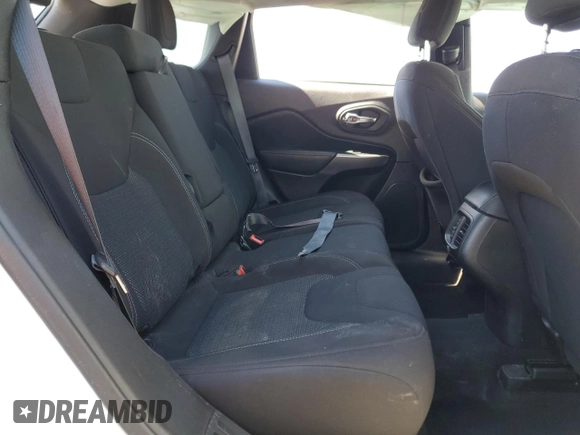 2021 Jeep Cherokee Latitude с VIN 1C4PJMCB8MD245109, выставлен на аукционе Copart как лот 52233305 с пробегом 27 808 миль миль и Списание • Salvage title. История ставок и продаж доступна на DreamBid. Изображение 11.