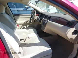 2006 Chevrolet Impala LT 3.9L with VIN 2G1WC581869317382, listed as a IAAI auction lot 41798713 with 87,463 mi miles and . Bid and sale history available at DreamBid. Image 5.