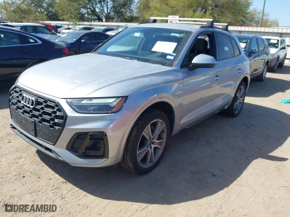 2025 Audi Q5 S line Premium with VIN WA1GAAFY0S2026775, listed as a IAAI auction lot 41866254 with 8,730 mi miles. Bid and sale history available at carsss.com. Image 17.