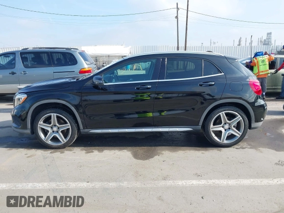 2015 Mercedes-Benz GLA 250 z VIN WDCTG4GB1FJ119633, wystawiony jako IAAI lot #42085473 z przebiegiem 149 109 mil mil oraz . Historia ofert i sprzedaży dostępna na DreamBid. Obrazek 14.