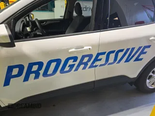 2020 Ford Escape SE z VIN 1FMCU9G66LUB14805, wystawiony jako IAAI lot #42388285 z przebiegiem 50 819 mil mil oraz . Historia ofert i sprzedaży dostępna na DreamBid. Obrazek 14.