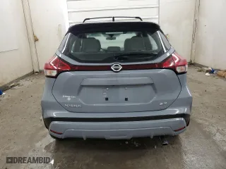 2021 Nissan Kicks SR with VIN 3N1CP5DV1ML538827, listed as a Copart auction lot 48983055 with 16,686 mi miles and Salvage Title. Bid and sale history available at carsss.com. Image 6.
