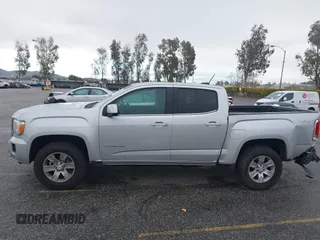 2017 GMC Canyon 4WD SLE with VIN 1GTG6CENXH1275254, listed as a IAAI auction lot 41776438 with 95,272 mi miles. Bid and sale history available at carsss.com. Image 14.