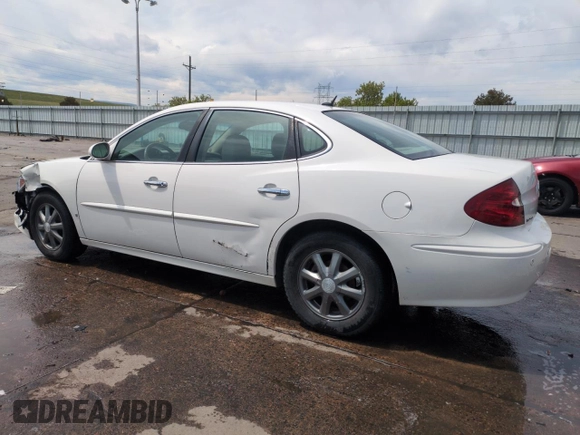 2007 Buick LaCrosse CXL with VIN 2G4WD582771131504, listed as a Copart auction lot 54013645 with 117,182 mi miles and Salvage Title. Bid and sale history available at carsss.com. Image 2.