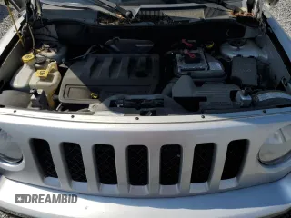 2012 Jeep Patriot Latitude z VIN 1C4NJPFB2CD634850, wystawiony jako Copart lot #59114335 z przebiegiem Nie podano mil oraz Szkoda całkowita • Salvage title. Historia ofert i sprzedaży dostępna na DreamBid. Obrazek 12.
