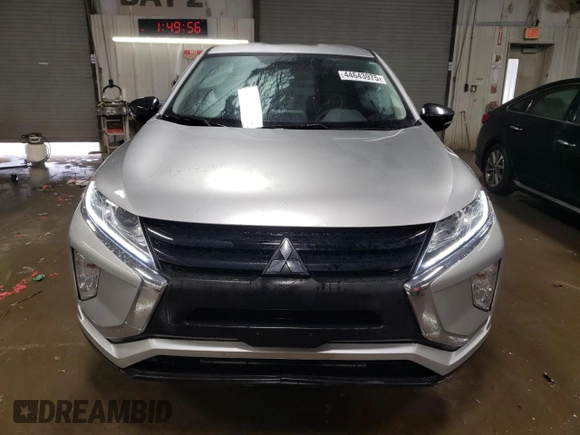 2020 Mitsubishi Eclipse Cross LE z VIN JA4AS4AA1LZ037727, wystawiony jako Copart lot #44643975 z przebiegiem 81 877 mil mil oraz Szkoda całkowita • Salvage title. Historia ofert i sprzedaży dostępna na DreamBid. Obrazek 5.