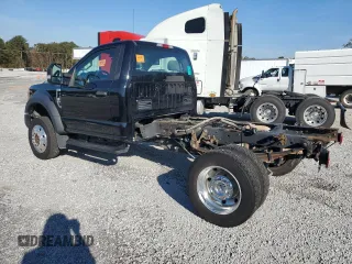 2019 Ford Super Duty F-450 DRW XL with VIN 1FDUF4GY7KED57079, listed as a Copart auction lot 80955984 with 237,937 mi miles and Clean Title. Bid and sale history available at carsss.com. Image 2.