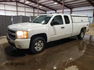 2011 Chevrolet Silverado 1500 LT with VIN 1GCRKSE09BZ235775, listed as a Copart auction lot 53559085 with 217,880 mi miles and Clean Title. Bid and sale history available at DreamBid. Image 1.