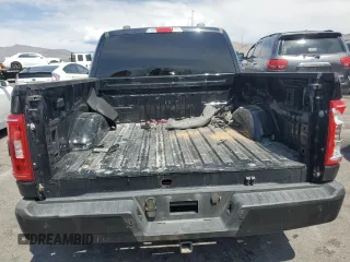 2023 Ford F-150 XL z VIN 1FTFW1ED9PFA77211, wystawiony jako Copart lot #54770075 z przebiegiem 82 712 mil mil oraz Szkoda całkowita • Salvage title. Historia ofert i sprzedaży dostępna na DreamBid. Obrazek 6.