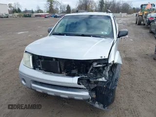 2007 Nissan Pathfinder SE z VIN 5N1AR18W77C613326, wystawiony jako IAAI lot #40773435 z przebiegiem 153 858 mil mil oraz . Historia ofert i sprzedaży dostępna na DreamBid. Obrazek 6.