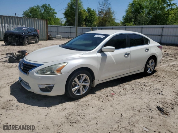 2015 Nissan Altima 2.5 SV with VIN 1N4AL3AP8FC281017, listed as a Copart auction lot 52249875 with 111,140 mi miles and Salvage Title. Bid and sale history available at carsss.com. Image 1.
