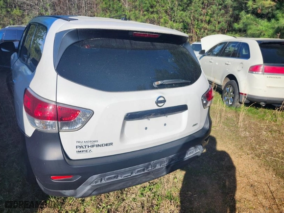 2013 Nissan Pathfinder SL with VIN 5N1AR2MM1DC659076, listed as a IAAI auction lot 41886397 with 1 miles. Bid and sale history available at carsss.com. Image 3.
