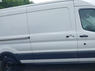 2016 Ford Transit с VIN 1FTYE2CM7GKA06309, выставлен на аукционе IAAI как лот 42212650 с пробегом 309 520 миль миль и . История ставок и продаж доступна на DreamBid. Изображение 14.
