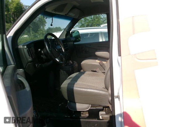 2015 Chevrolet Express Cargo with VIN 1GCWGFCF7F1151462, listed as a IAAI auction lot 42737699 with 158,381 mi miles and . Bid and sale history available at DreamBid. Image 10.
