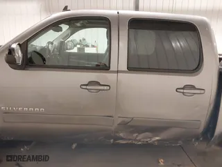 2008 Chevrolet Silverado 1500 LTZ with VIN 3GCEK13318G298836, listed as a IAAI auction lot 41183164 with 157,940 mi miles. Bid and sale history available at carsss.com. Image 15.