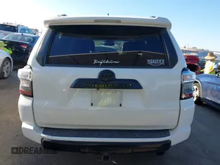 2016 Toyota 4Runner Limited with VIN JTEBU5JR1G5311453, listed as a IAAI auction lot 41626976 with 97,497 mi miles and . Bid and sale history available at DreamBid. Image 16.