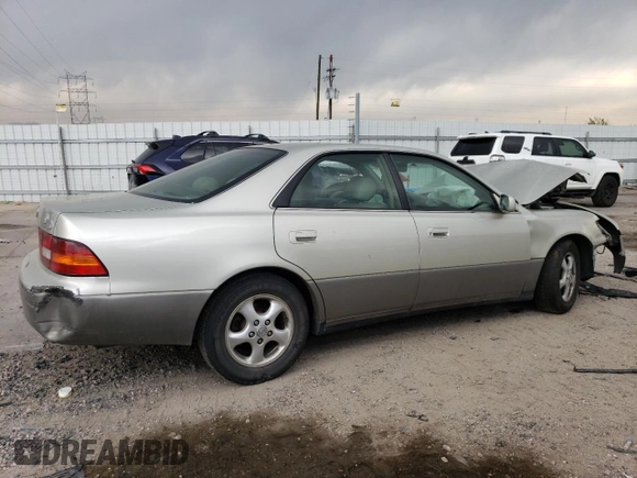 1999 Lexus ES 300 z VIN JT8BF28G3X5063996, wystawiony jako Copart lot #54093095 z przebiegiem 216 576 mil mil oraz Szkoda całkowita • Salvage title. Historia ofert i sprzedaży dostępna na DreamBid. Obrazek 3.