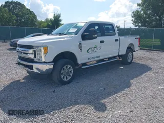 2017 Ford F-250 Lariat z VIN 1FT7W2B61HEC00975, wystawiony jako IAAI lot #42666032 z przebiegiem 72 664 mil mil oraz . Historia ofert i sprzedaży dostępna na DreamBid. Obrazek 21.