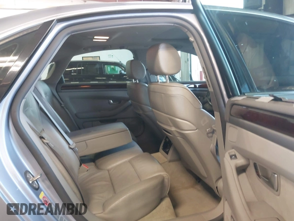 2005 Audi A8 4.2L z VIN WAULL44E05N012092, wystawiony jako IAAI lot #42158516 z przebiegiem 195 682 mil mil oraz . Historia ofert i sprzedaży dostępna na DreamBid. Obrazek 8.