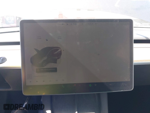 2022 Tesla Model Y Long Range z VIN 7SAYGAEE9NF574634, wystawiony jako IAAI lot #42040719 z przebiegiem 29 675 mil mil oraz . Historia ofert i sprzedaży dostępna na DreamBid. Obrazek 18.