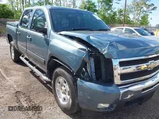 2010 Chevrolet Silverado 1500 LT with VIN 3GCRCSE08AG173488, listed as a IAAI auction lot 41977739 with 92,538 mi miles and . Bid and sale history available at DreamBid. Image 6.