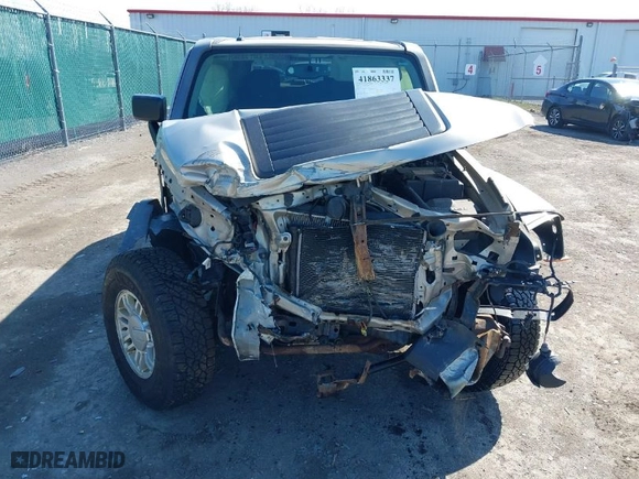 2008 Hummer H3 with VIN 5GTEN13E088113134, listed as a IAAI auction lot 41863337 with 167,199 mi miles. Bid and sale history available at carsss.com. Image 12.