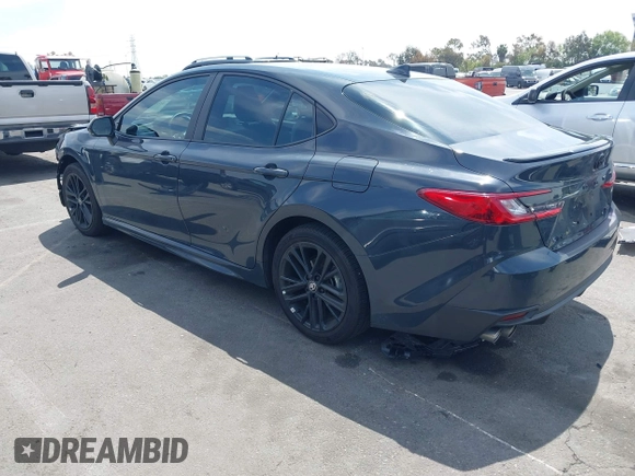 2025 Toyota Camry LE with VIN 4T1DAACK8SU546764, listed as a IAAI auction lot 41981231 with 2,338 mi miles and . Bid and sale history available at DreamBid. Image 3.