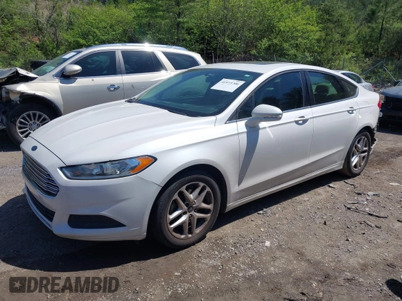 2014 Ford Fusion SE with VIN 1FA6P0H74E5384033, listed as a IAAI auction lot 41973706 with 187,988 mi miles. Bid and sale history available at carsss.com. Image 2.