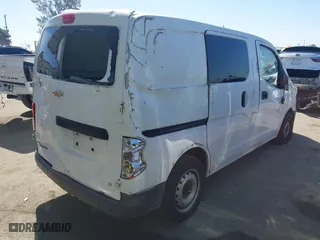 2015 Chevrolet City Express Cargo Van LT with VIN 3N63M0ZN8FK708740, listed as a IAAI auction lot 42004531 with 262,567 mi miles. Bid and sale history available at carsss.com. Image 4.