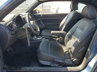 2018 Volkswagen Beetle S with VIN 3VWFD7AT4JM700857, listed as a Copart auction lot 76125604 with 75,560 mi miles and Salvage Title. Bid and sale history available at carsss.com. Image 7.