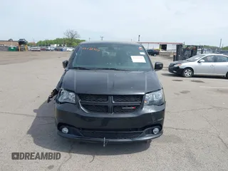 2019 Dodge Grand Caravan GT with VIN 2C4RDGEG5KR614223, listed as a IAAI auction lot 42172107 with 130,897 mi miles and . Bid and sale history available at DreamBid. Image 12.