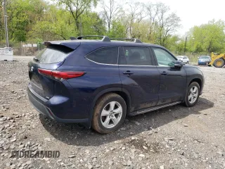 2022 Toyota Highlander L with VIN 5TDCZRBH0NS582664, listed as a Copart auction lot 52276834 with 23,648 mi miles and Salvage title. Bid and sale history available at DreamBid. Image 3.