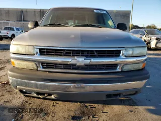 2002 Chevrolet Tahoe LT with VIN 1GNEK13ZX2J244226, listed as a Copart auction lot 76296654 with 192,194 mi miles and Clean Title. Bid and sale history available at carsss.com. Image 5.
