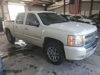 2012 Chevrolet Silverado 1500 LT with VIN 3GCPKSE71CG209368, listed as a Copart auction lot 53738015 with 239,610 mi miles and Clean Title. Bid and sale history available at carsss.com. Image 4.