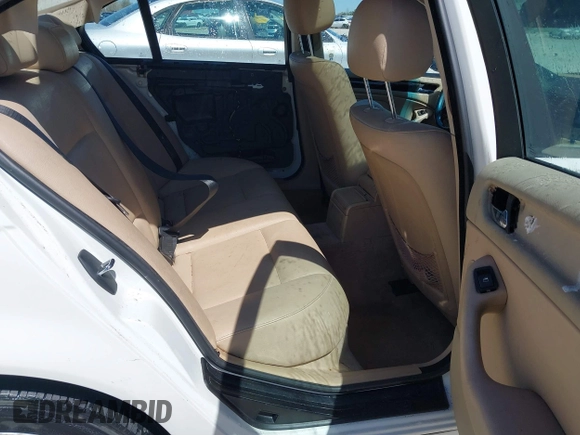 2003 BMW 3 Series 325i with VIN WBAET37403NJ38665, listed as a IAAI auction lot 41725205 with 267,000 mi miles and . Bid and sale history available at DreamBid. Image 8.