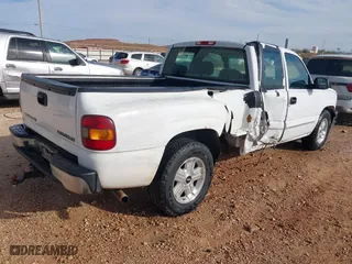 2003 Chevrolet Silverado 1500 LS with VIN 1GCEC19V13Z218093, listed as a IAAI auction lot 41016260 with 237,633 mi miles. Bid and sale history available at carsss.com. Image 4.